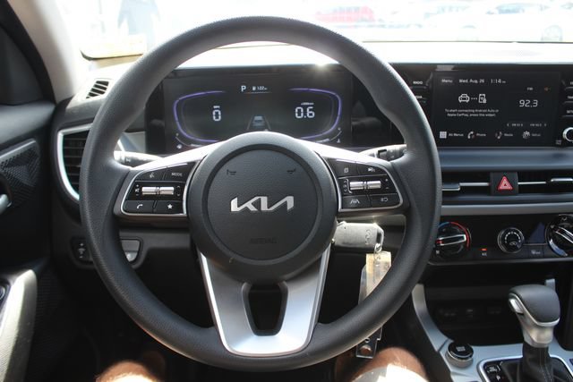 Used 2025 Kia Seltos LX AWD/4WD image 13