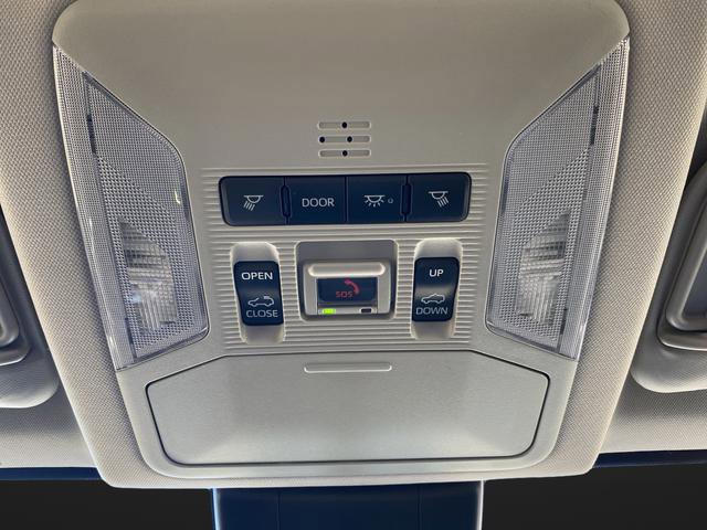 Used 2023 Toyota RAV4 XLE w/ Convenience Package image 25