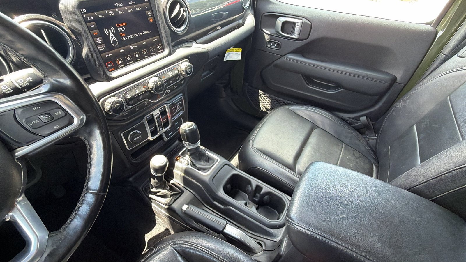 Certified 2020 Jeep Wrangler Unlimited Sahara AWD/4WD image 27