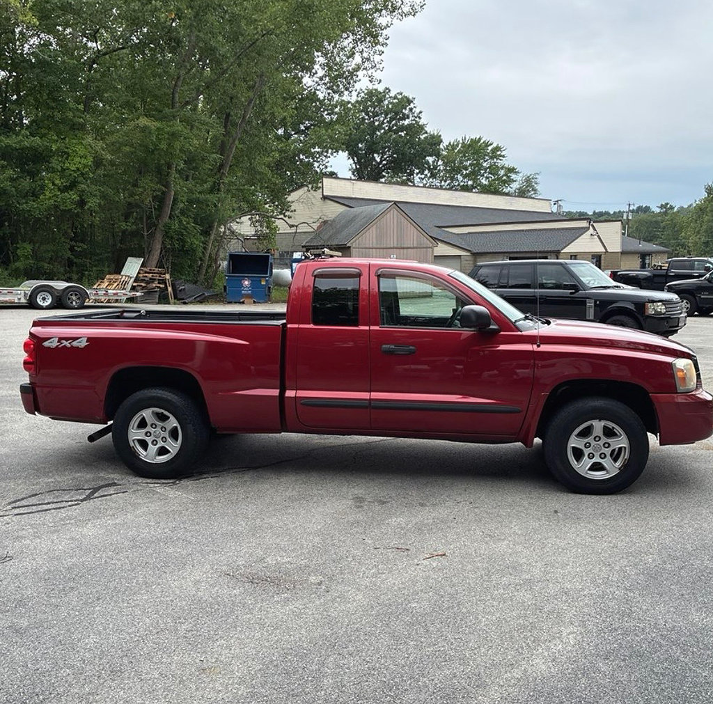 Used 2007 Dodge Dakota SLT w/ Trailer Tow Group AWD/4WD image 7