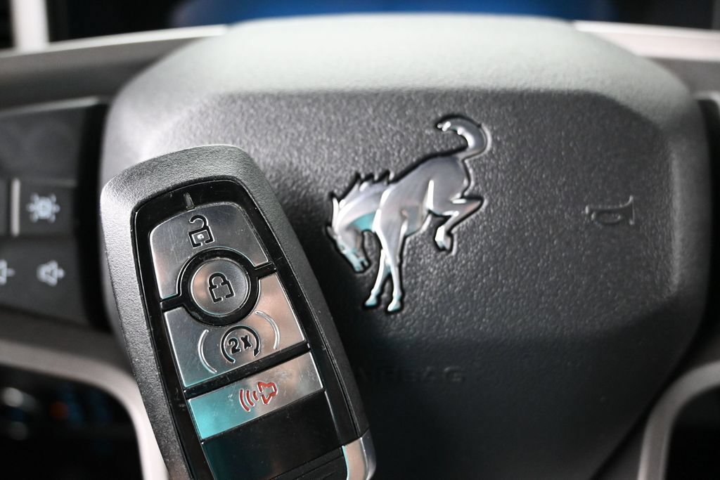 Used 2025 Ford Bronco Badlands AWD/4WD image 46
