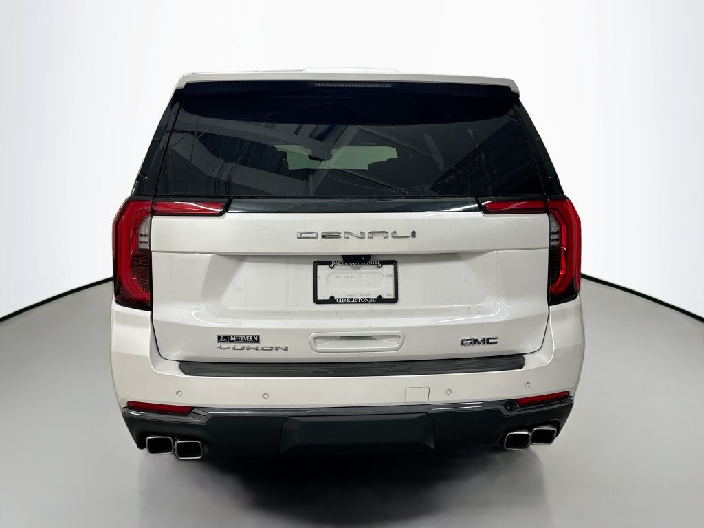 Used 2025 GMC Yukon XL Denali Ultimate AWD/4WD image 10