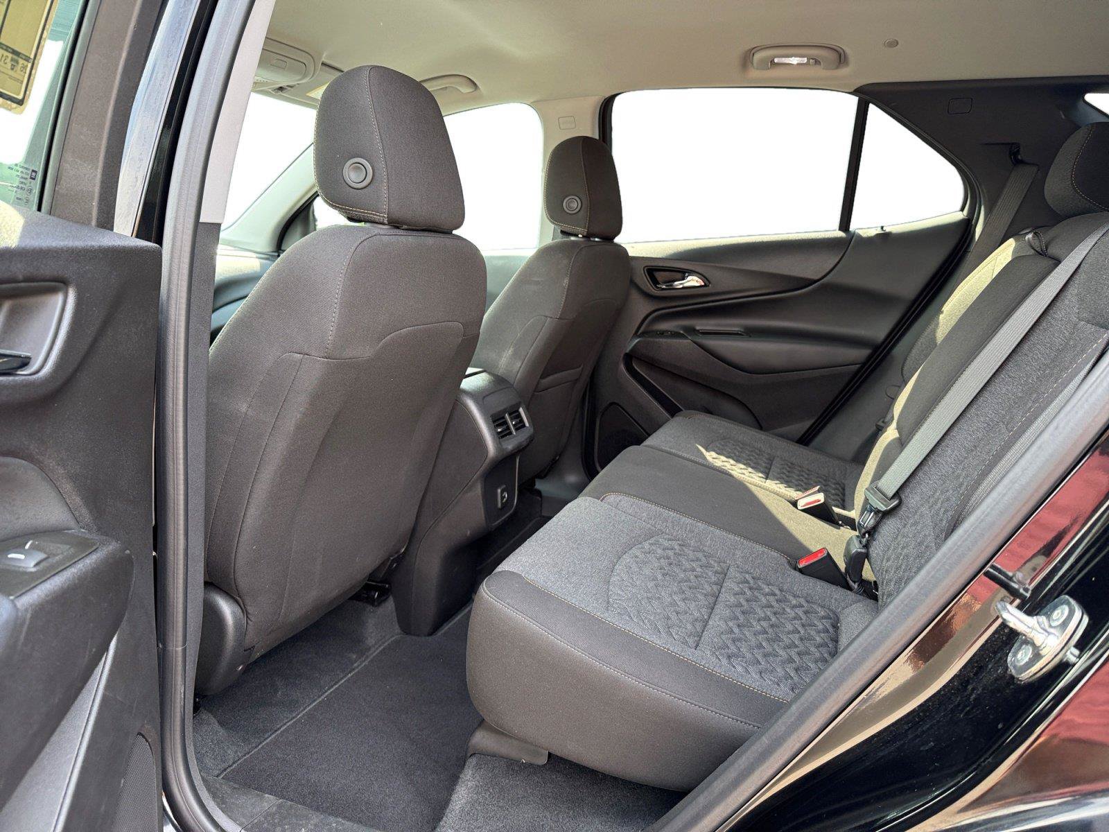 Used 2024 Chevrolet Equinox LT FWD image 19