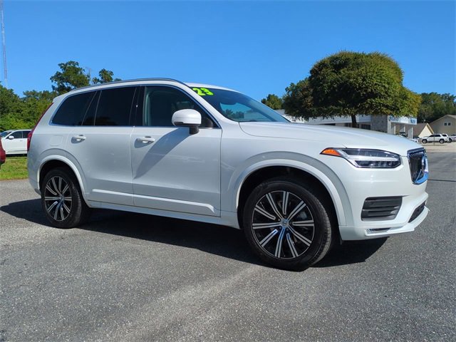 Used 2023 Volvo XC90 B5 Core w/ Protection Package Premier image 2