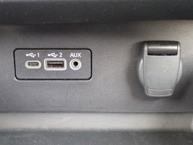 Used 2025 Nissan Altima 2.5 SV image 21