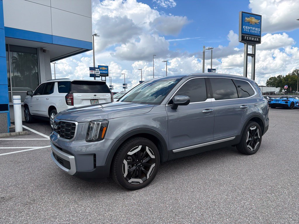 Used 2024 Kia Telluride S w/ S Sunroof Package AWD/4WD image 2