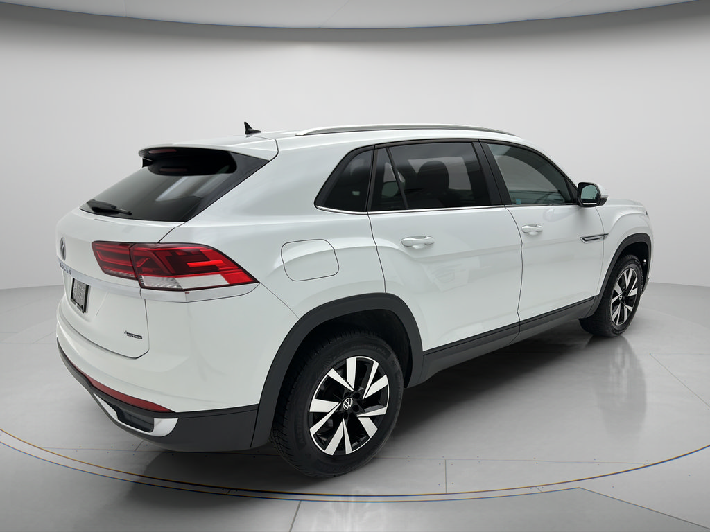 Used 2023 Volkswagen Atlas Cross Sport SE AWD/4WD image 5