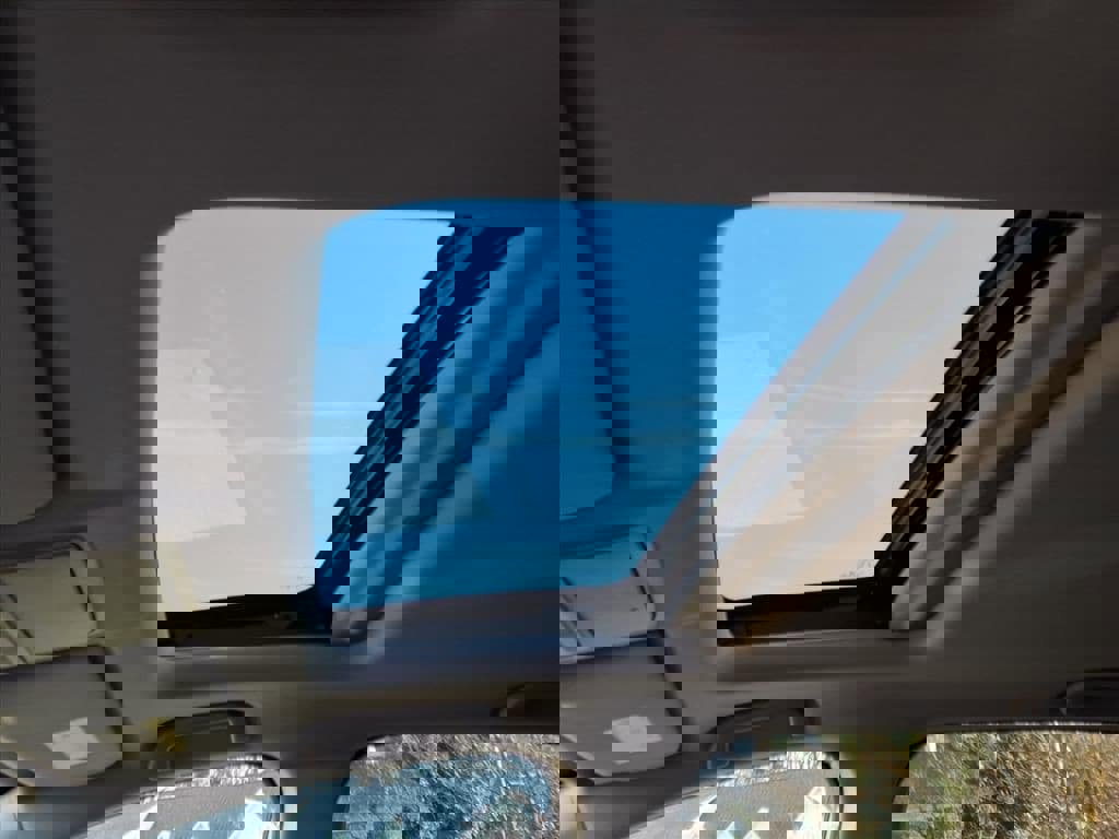 Used 2020 Honda CR-V EX-L image 10