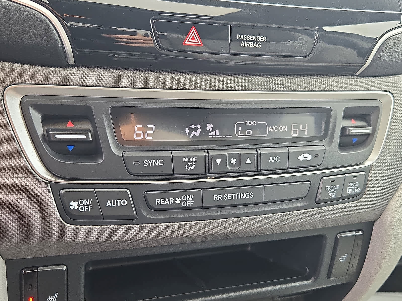 Used 2023 Honda Ridgeline RTL-E image 18