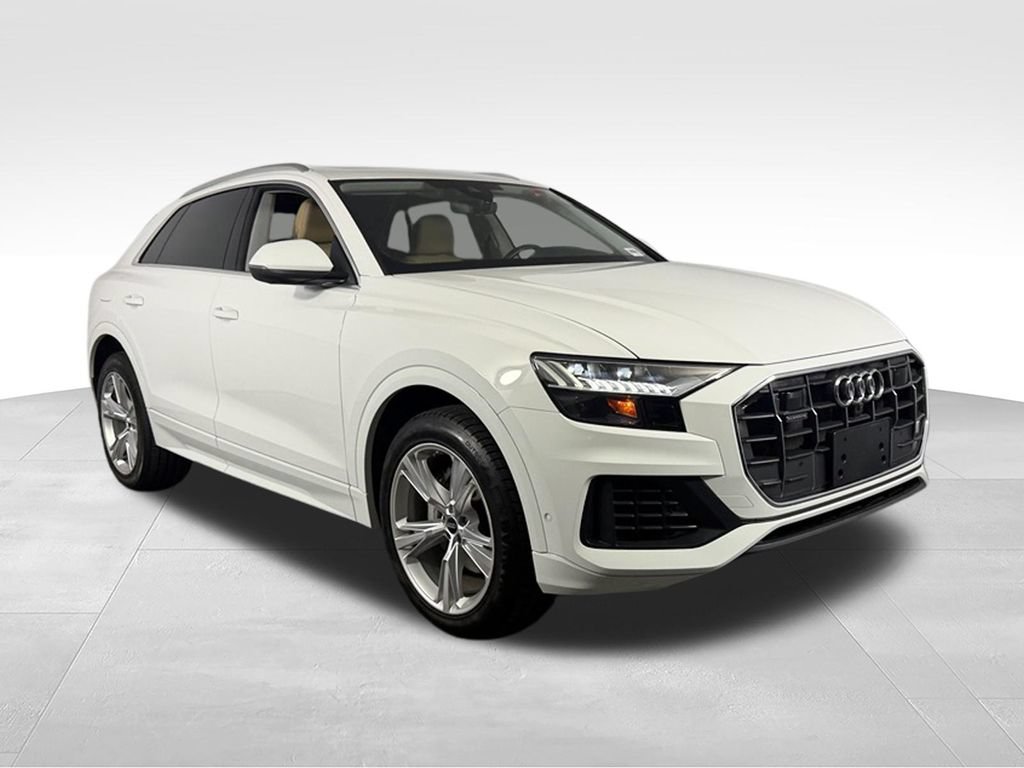 Used 2023 Audi Q8 Premium Plus w/ Premium Plus Package AWD/4WD image 4