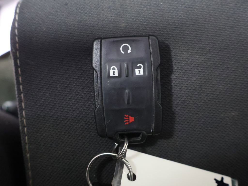 Used 2014 GMC Sierra 1500 SLE image 24