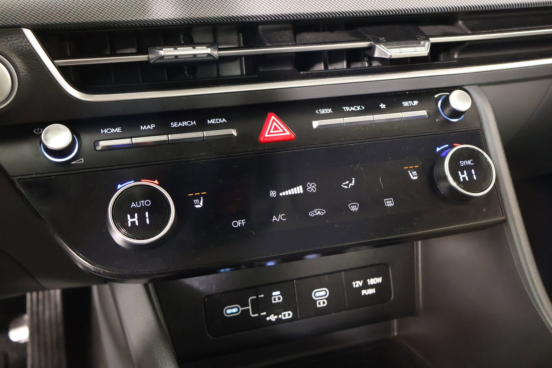 Certified 2025 Hyundai Sonata SEL image 7