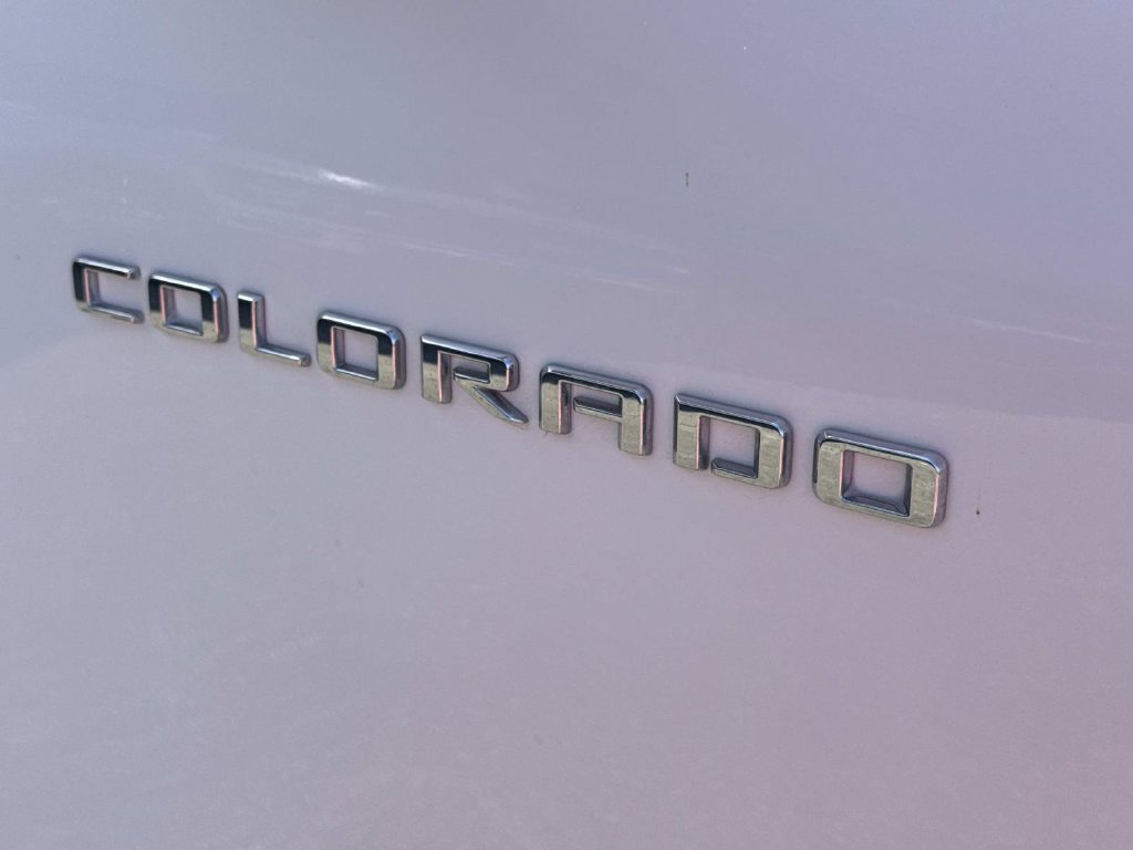 Used 2025 Chevrolet Colorado Z71 AWD/4WD image 6
