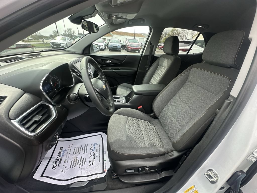Used 2024 Chevrolet Equinox LT w/ LPO, Floor Liner Package AWD/4WD image 11