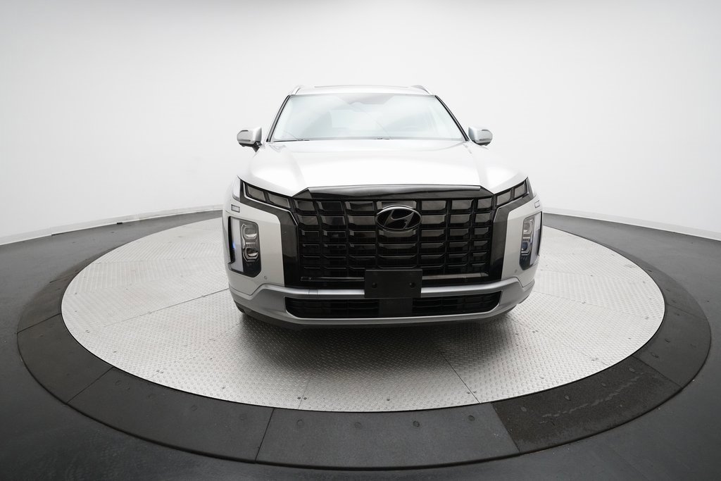 Used 2024 Hyundai Palisade Limited image 11