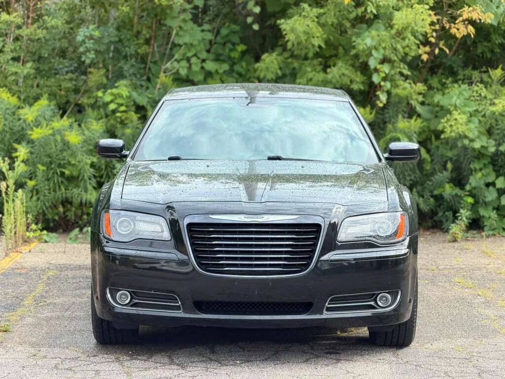 Used 2014 Chrysler 300 S AWD/4WD image 2