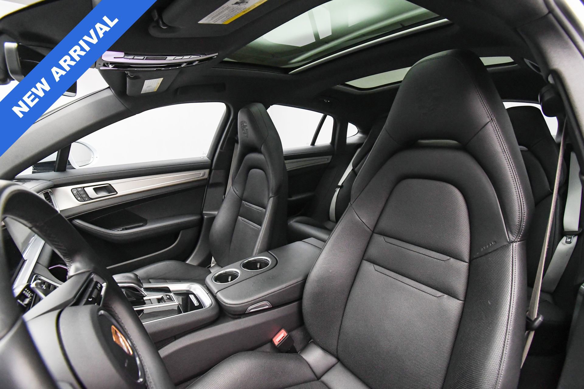 Used 2022 Porsche Panamera Platinum Edition image 50