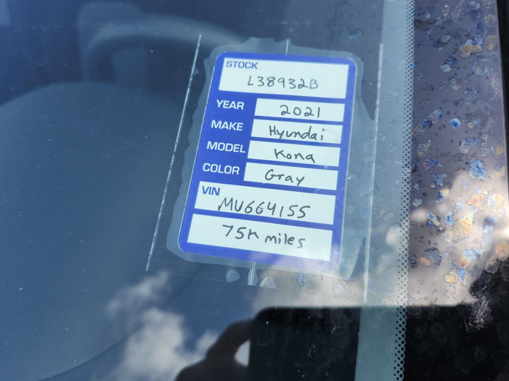 Used 2021 Hyundai Kona SE w/ Cargo Package FWD image 10