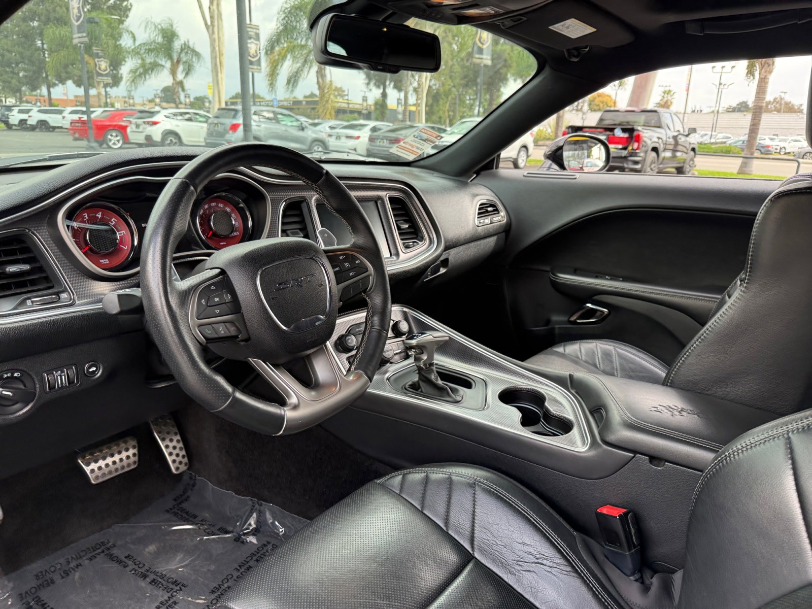 Used 2016 Dodge Challenger SRT Hellcat image 15