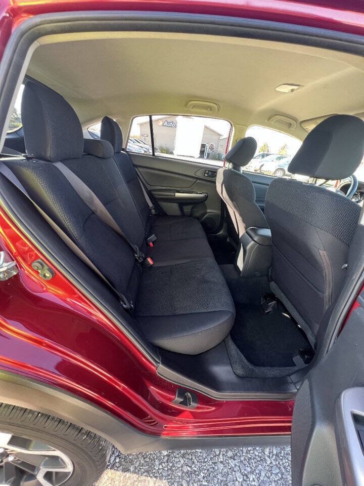 Used 2016 Subaru Crosstrek 2.0i AWD/4WD image 16