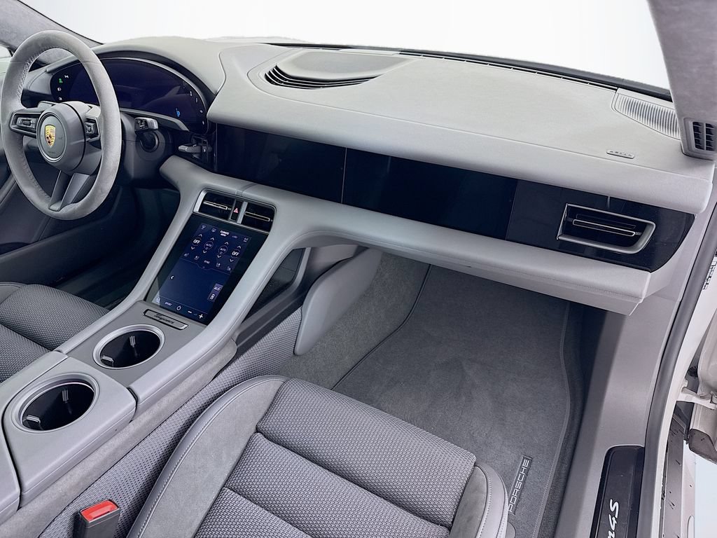 Certified 2024 Porsche Taycan 4S AWD/4WD image 29