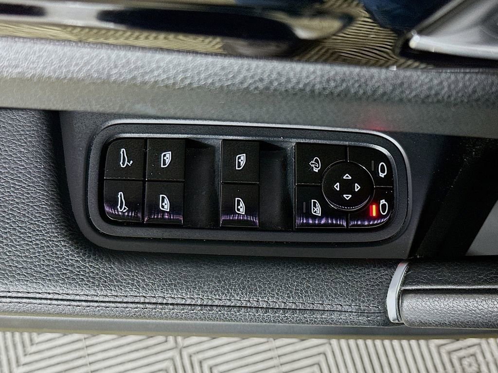 Used 2019 Porsche Cayenne image 22