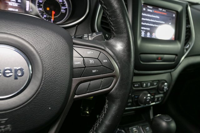 Used 2019 Jeep Cherokee Latitude w/ Cold Weather Group image 30