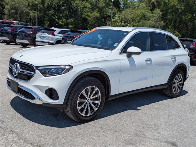 Used 2024 Mercedes-Benz GLC 300 GLC 300 image 8