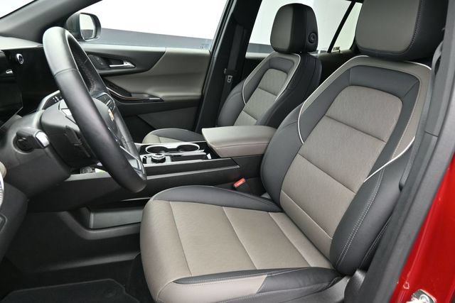 Used 2026 Chevrolet Equinox LT w/ Convenience Package II AWD/4WD image 22