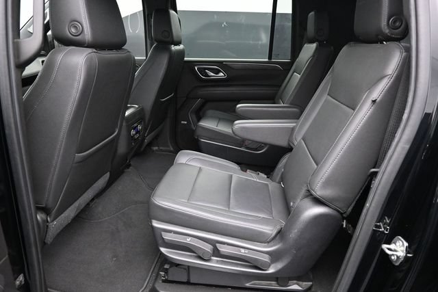 Used 2021 Chevrolet Suburban LT AWD/4WD image 17
