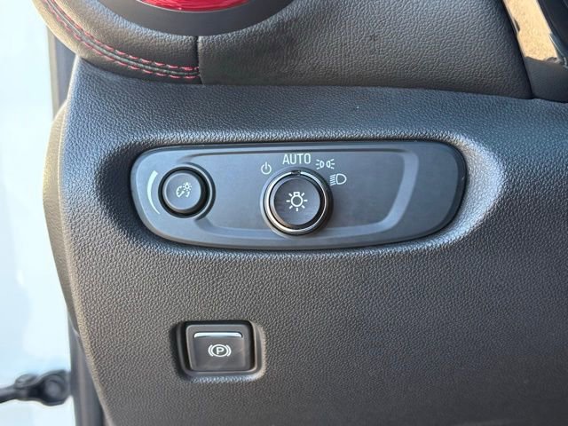 Used 2019 Chevrolet Blazer RS image 25