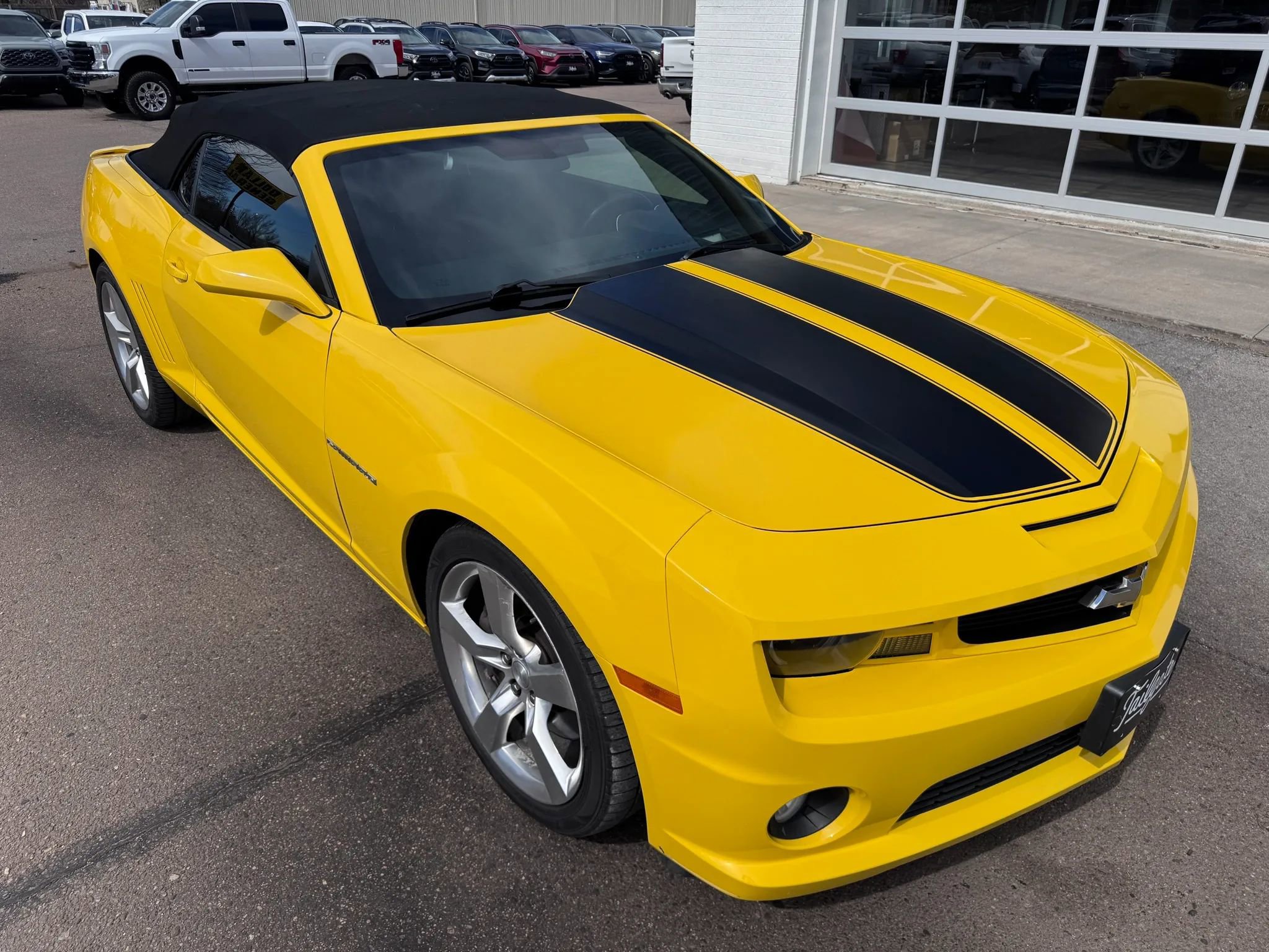 Used 2013 Chevrolet Camaro SS w/ RS Package RWD image 2