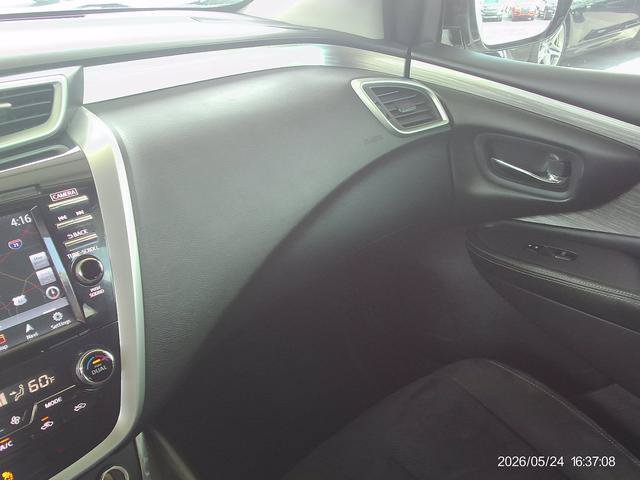 Used 2016 Nissan Murano SV AWD/4WD image 12