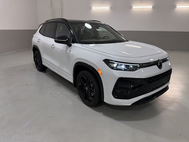 New 2026 Volkswagen Tiguan SE R-Line AWD/4WD image 4