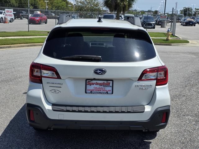 Used 2019 Subaru Outback 3.6R Limited w/ Popular Package #2 AWD/4WD image 3