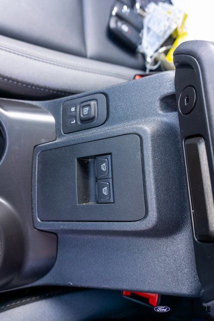 Used 2024 Ford Bronco Black Diamond image 25