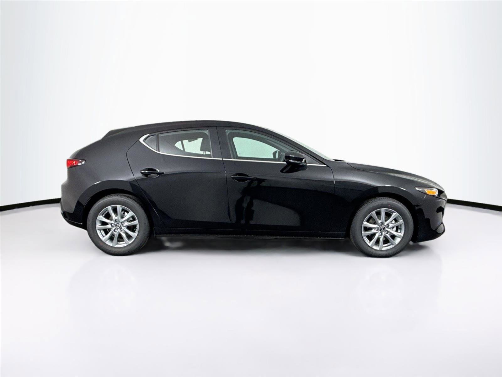 New 2026 MAZDA MAZDA3 s FWD image 6