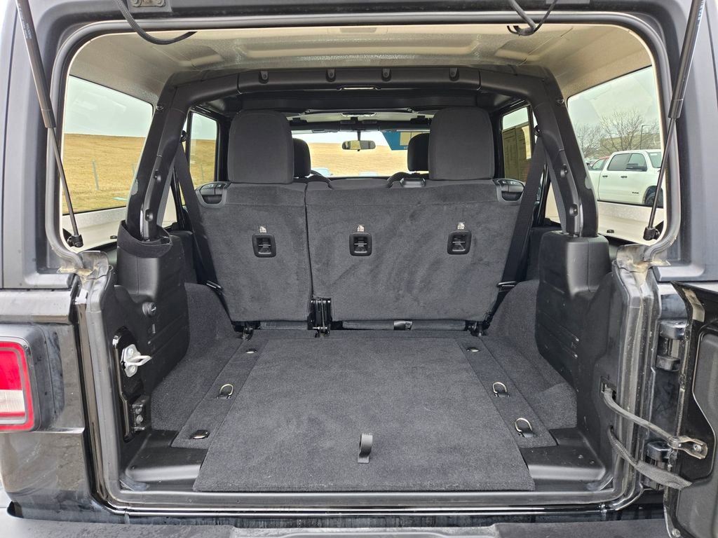 Used 2021 Jeep Wrangler Unlimited Rubicon image 29