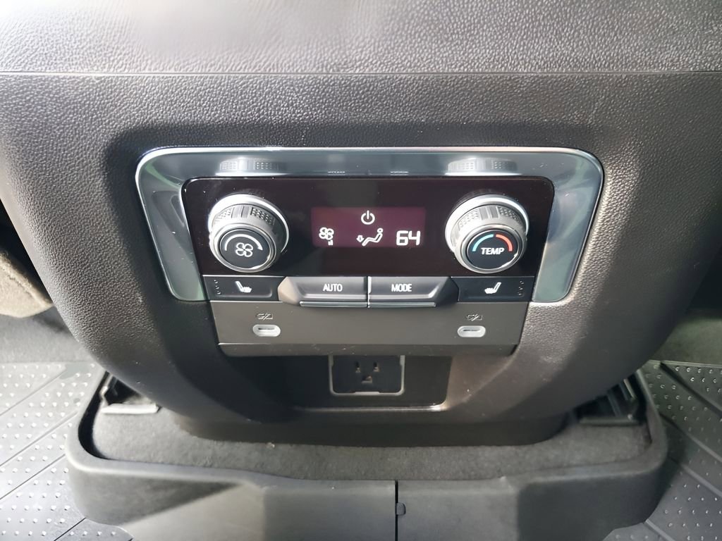 Used 2023 Chevrolet Tahoe RST w/ Luxury Package image 21