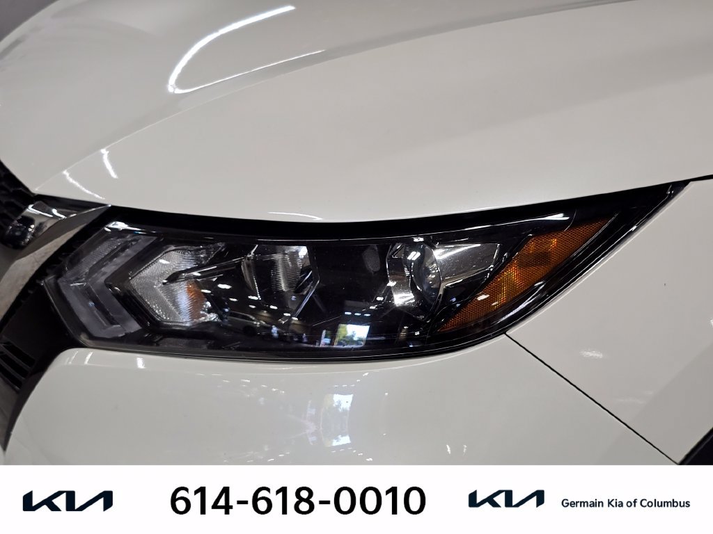 Used 2022 Nissan Rogue Sport SV AWD/4WD image 14