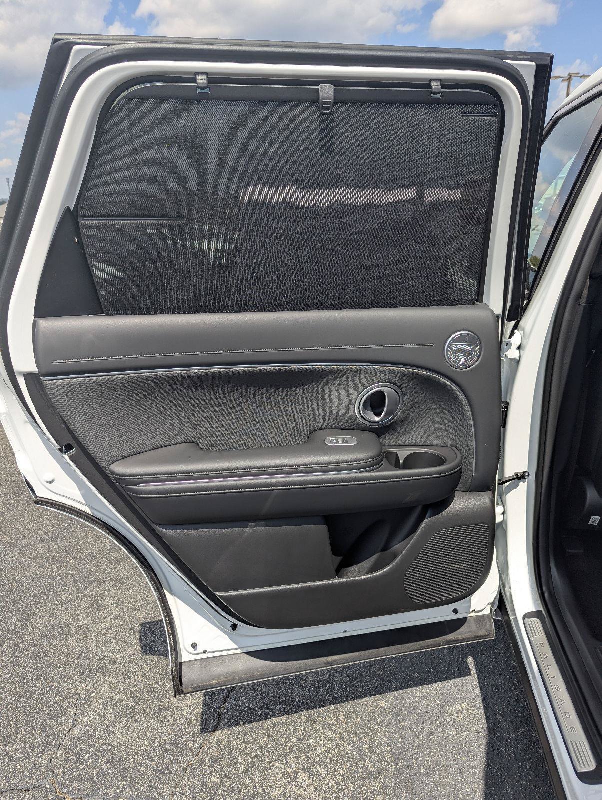 New 2026 Hyundai Palisade Calligraphy FWD image 8