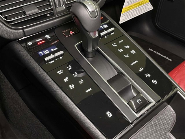 New 2026 Porsche Macan image 33