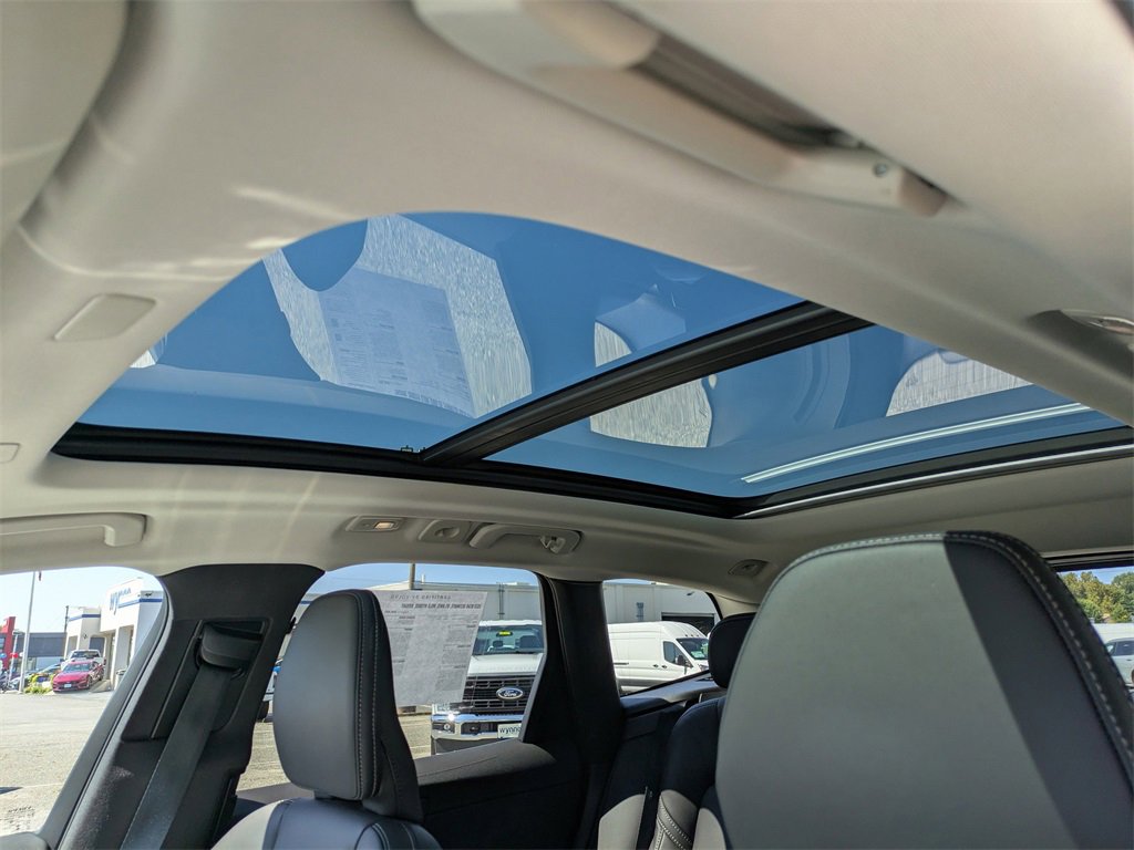 Certified 2023 Volvo XC60 B5 Ultimate image 20