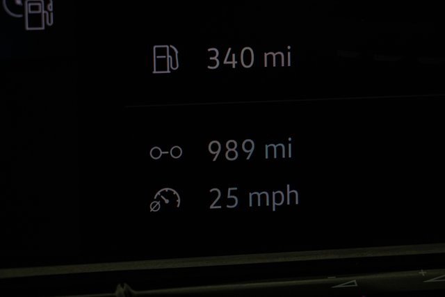 Used 2024 Volkswagen Atlas SE image 34