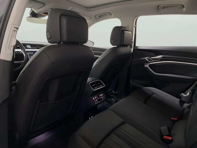 Used 2024 Audi Q8 e-tron Premium AWD/4WD image 21