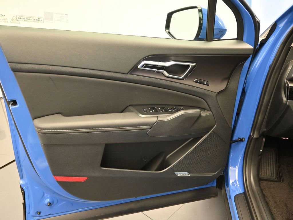 New 2026 Kia Sportage SX image 18