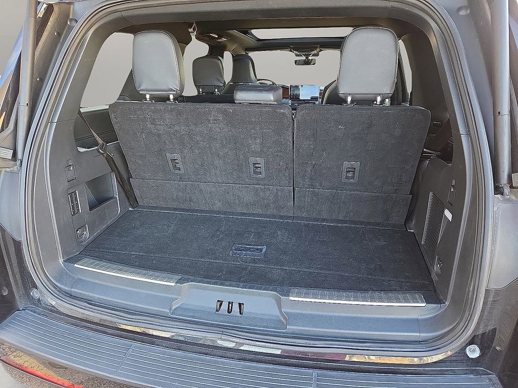 Used 2024 Lincoln Navigator Reserve image 17