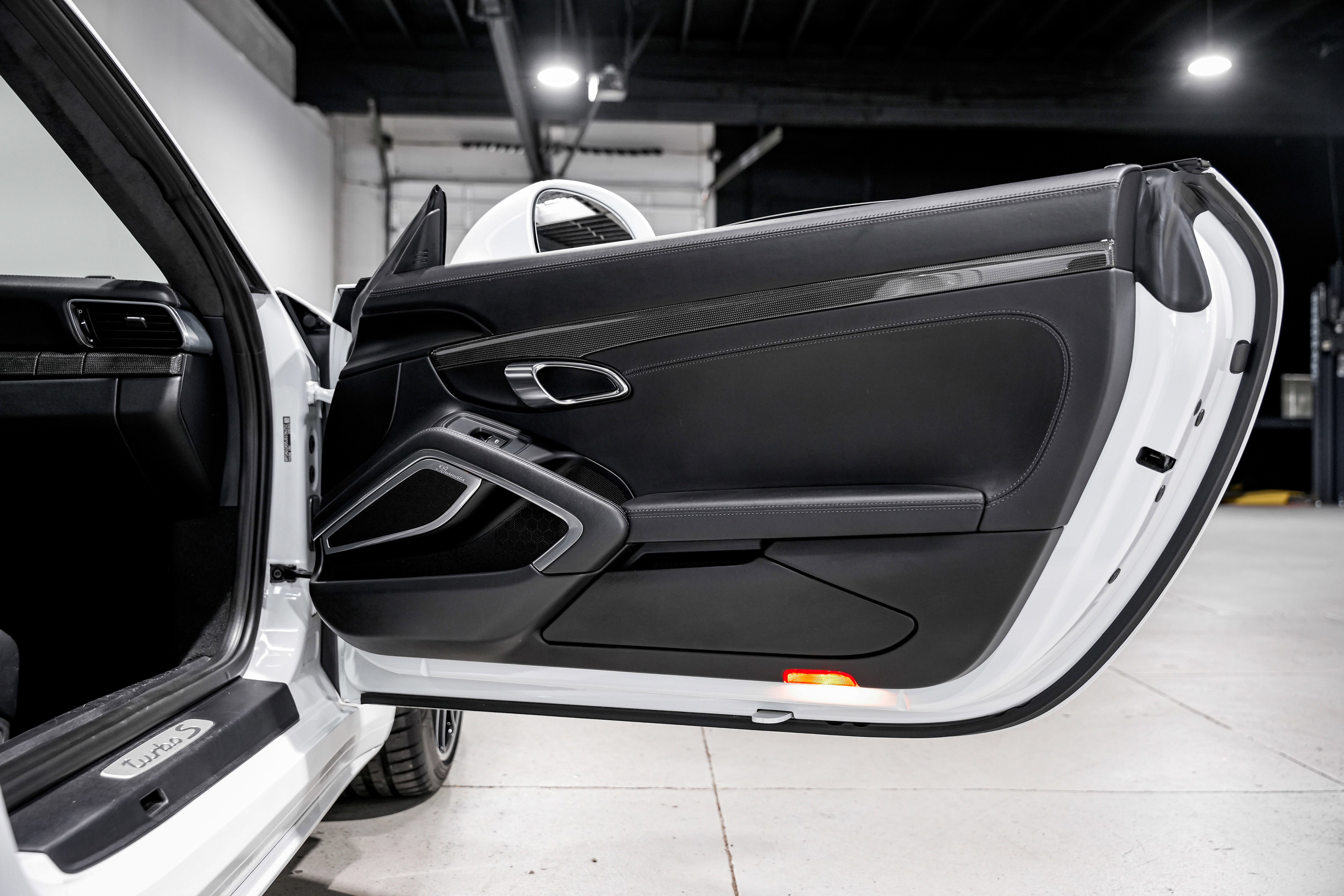 Used 2018 Porsche 911 Turbo S AWD/4WD image 28