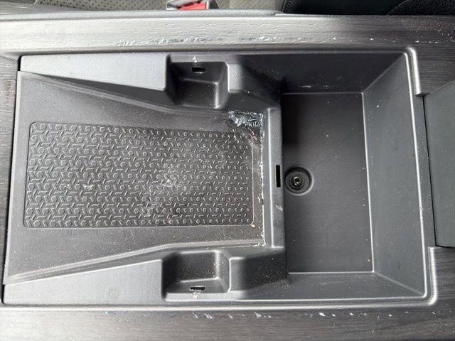 Used 2024 Nissan Ariya AWD image 35