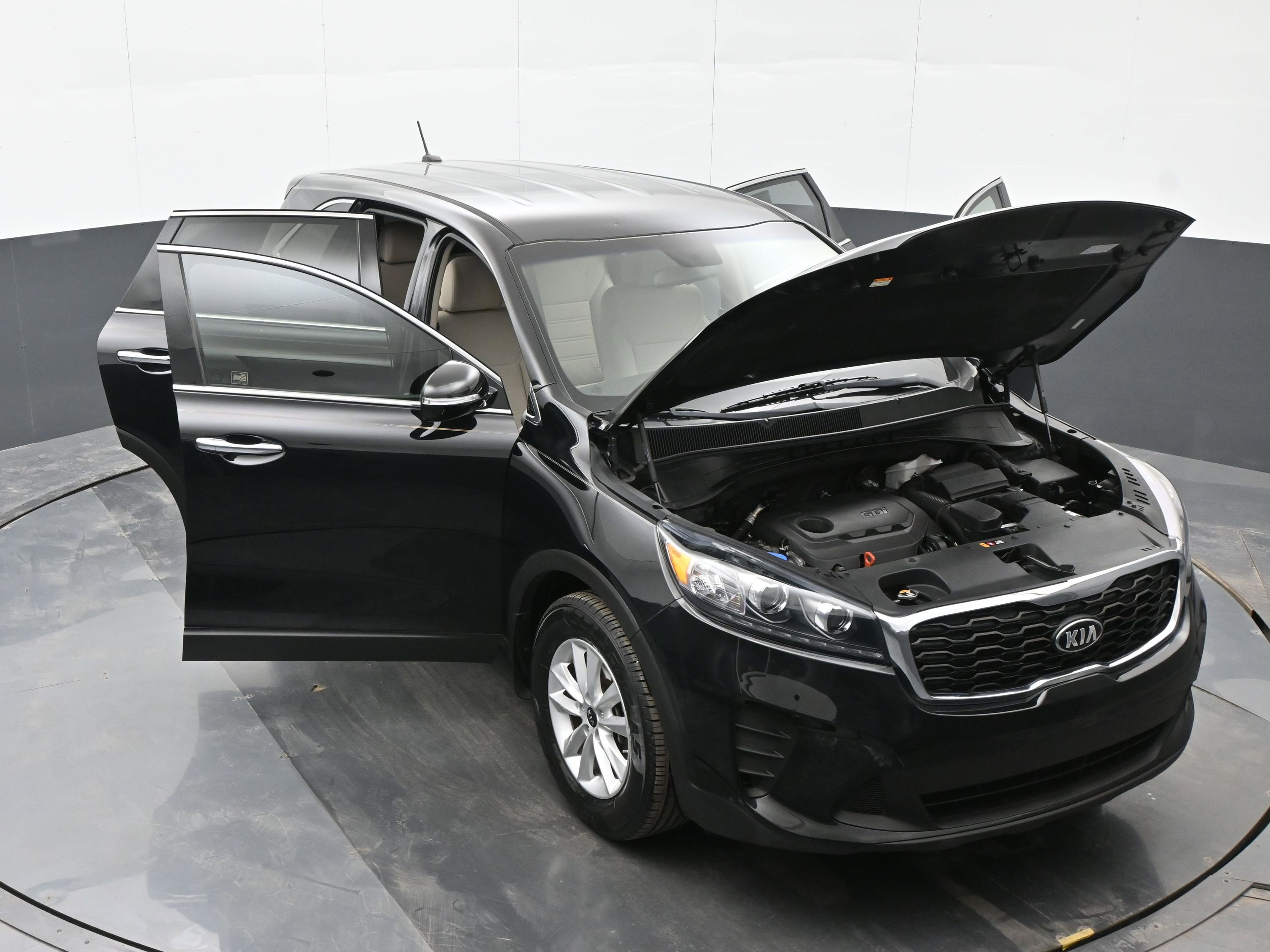 Used 2020 Kia Sorento LX image 46